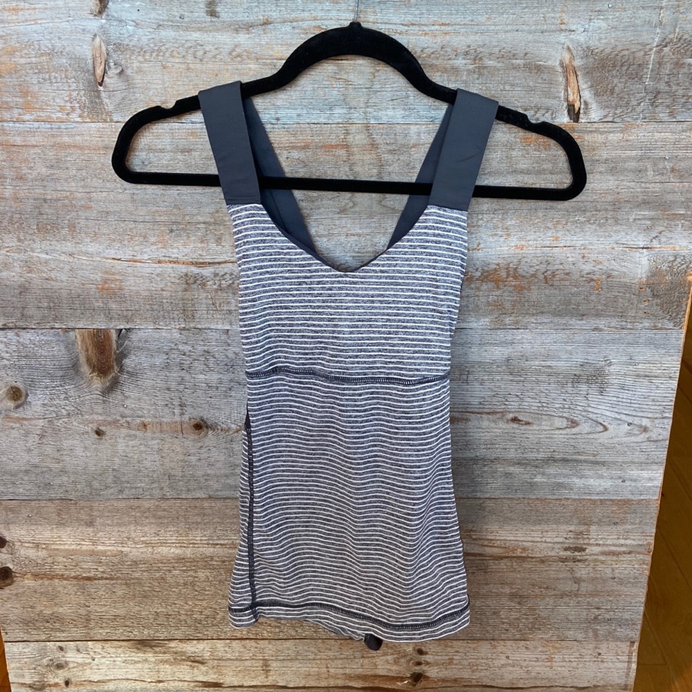 Lululemon grey stripped tank top size 4